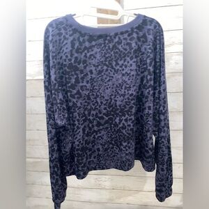 Lovestitch Dark‎ Blue Animal Print Blouse NWT!